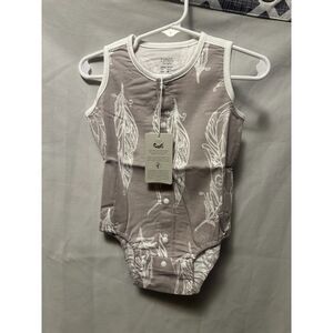 NWT Nest Designs Bamboo Pima Sleeveless Button Down Feather Grey Size 3-6 Months